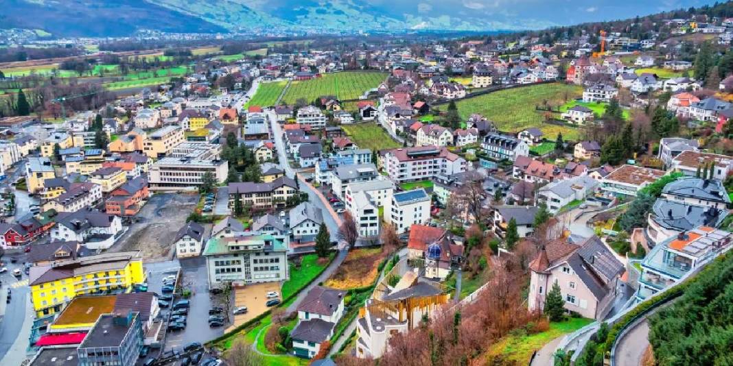 Bu ülkede lüks var ama bir şey eksik! Dünyanın en zengini: Turistlerin ise hayal kırıklığı merkezi… 1